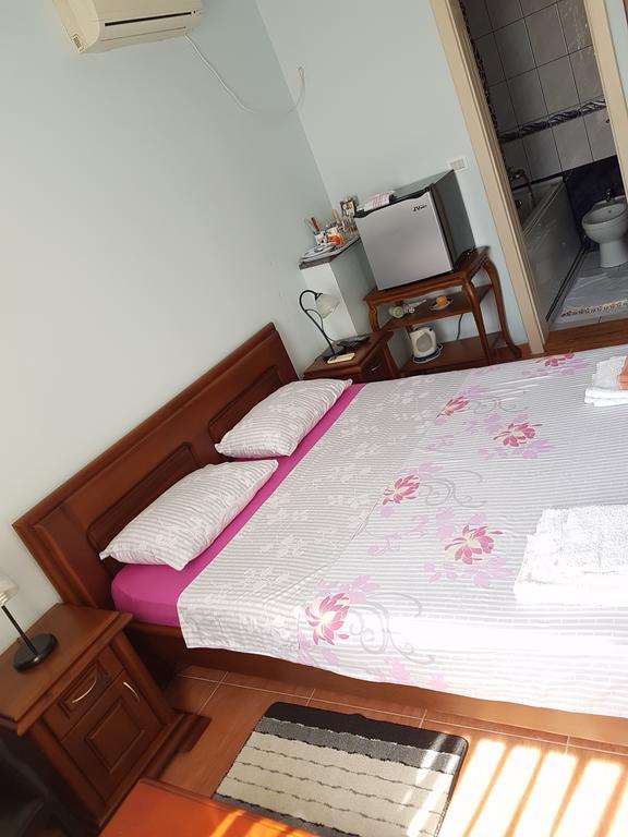 Apartments Nensy Bar Luaran gambar